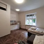 Apartment Vs