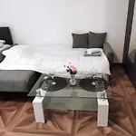 Apartment Vs